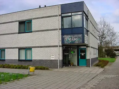 Huisarts van de Walle, gezondheidsentrum De Lus Zwijndrecht